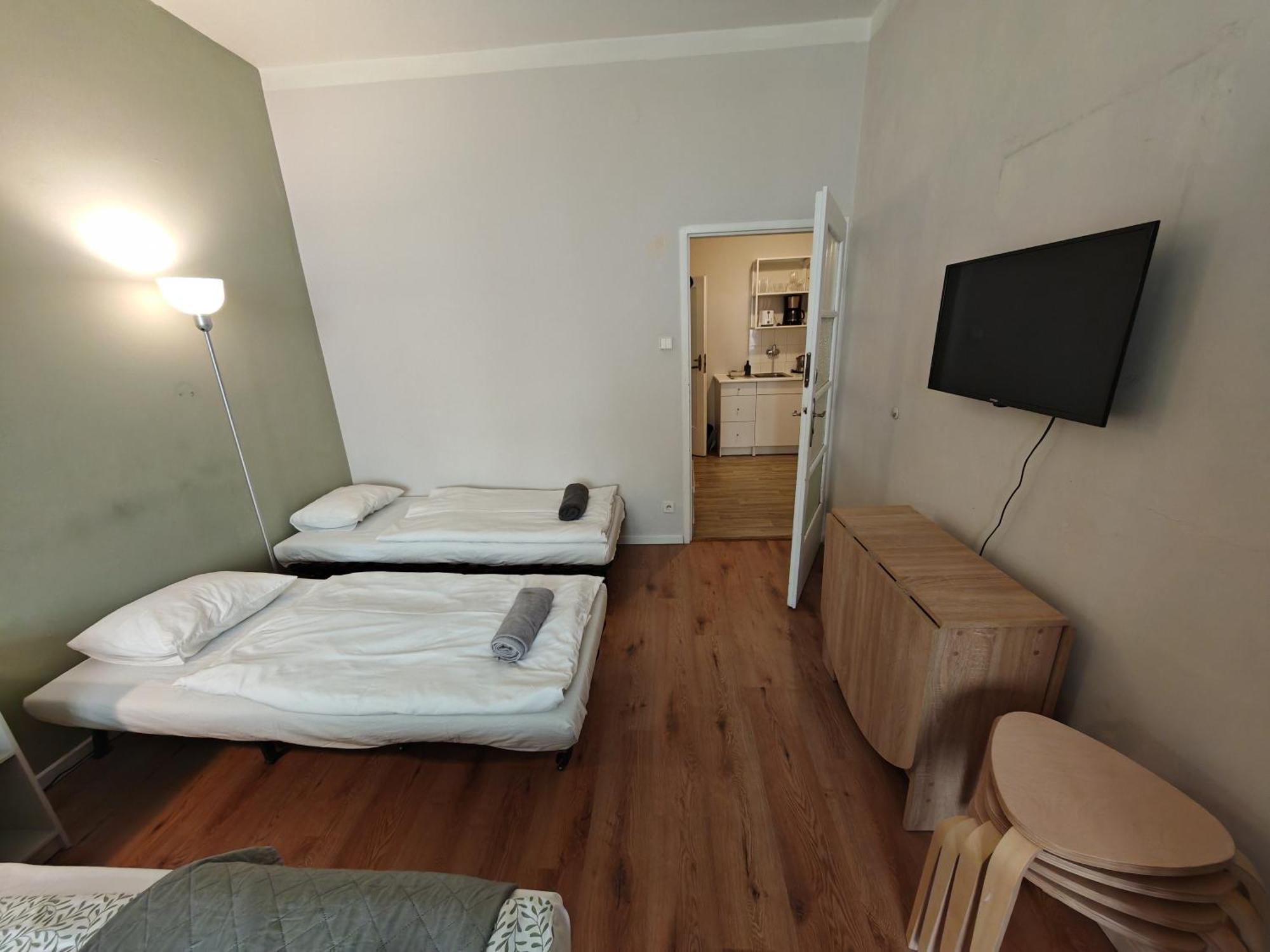 Flat In Zizkov -101- Prague